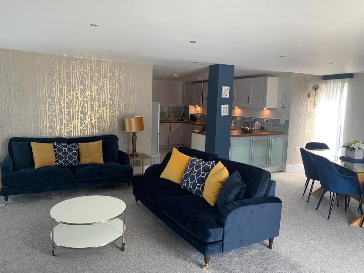 New Quay Beautiful 3 Bedroom Apartment By The Sea מראה חיצוני תמונה