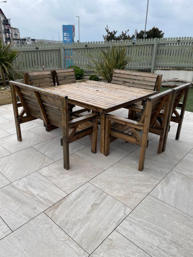 New Quay Beautiful 3 Bedroom Apartment By The Sea מראה חיצוני תמונה